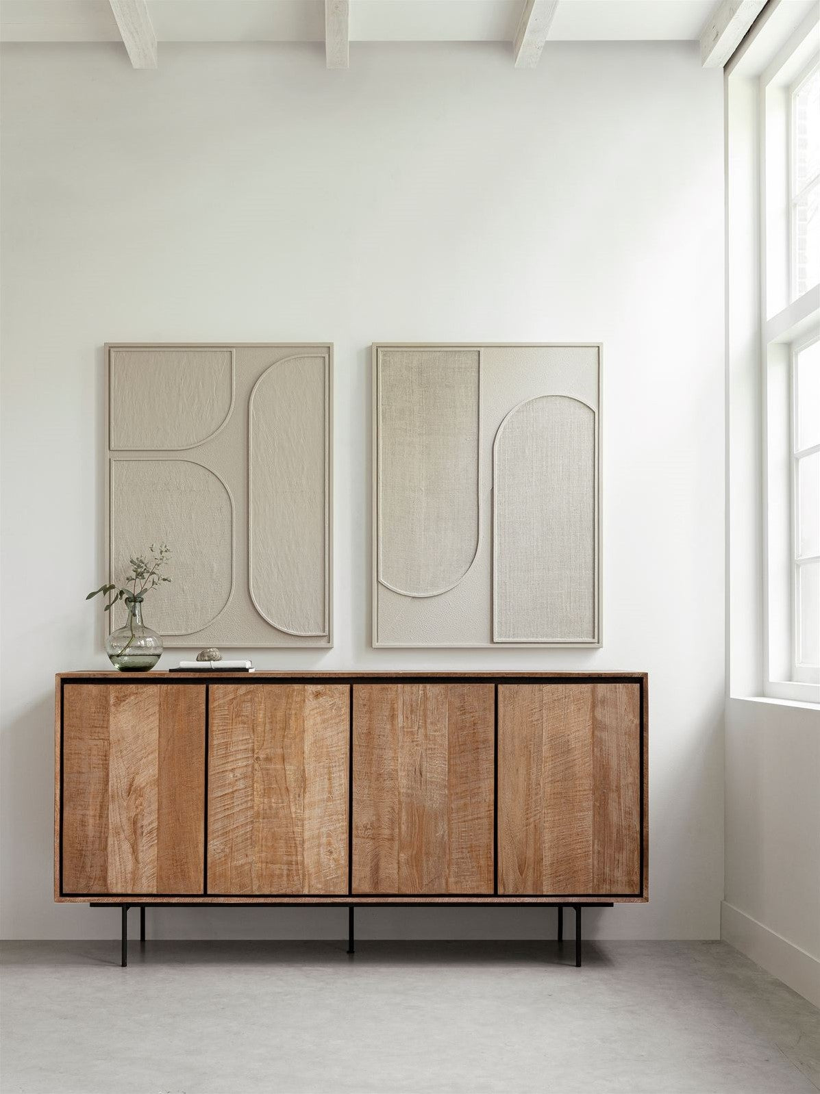 Dresser Metropole