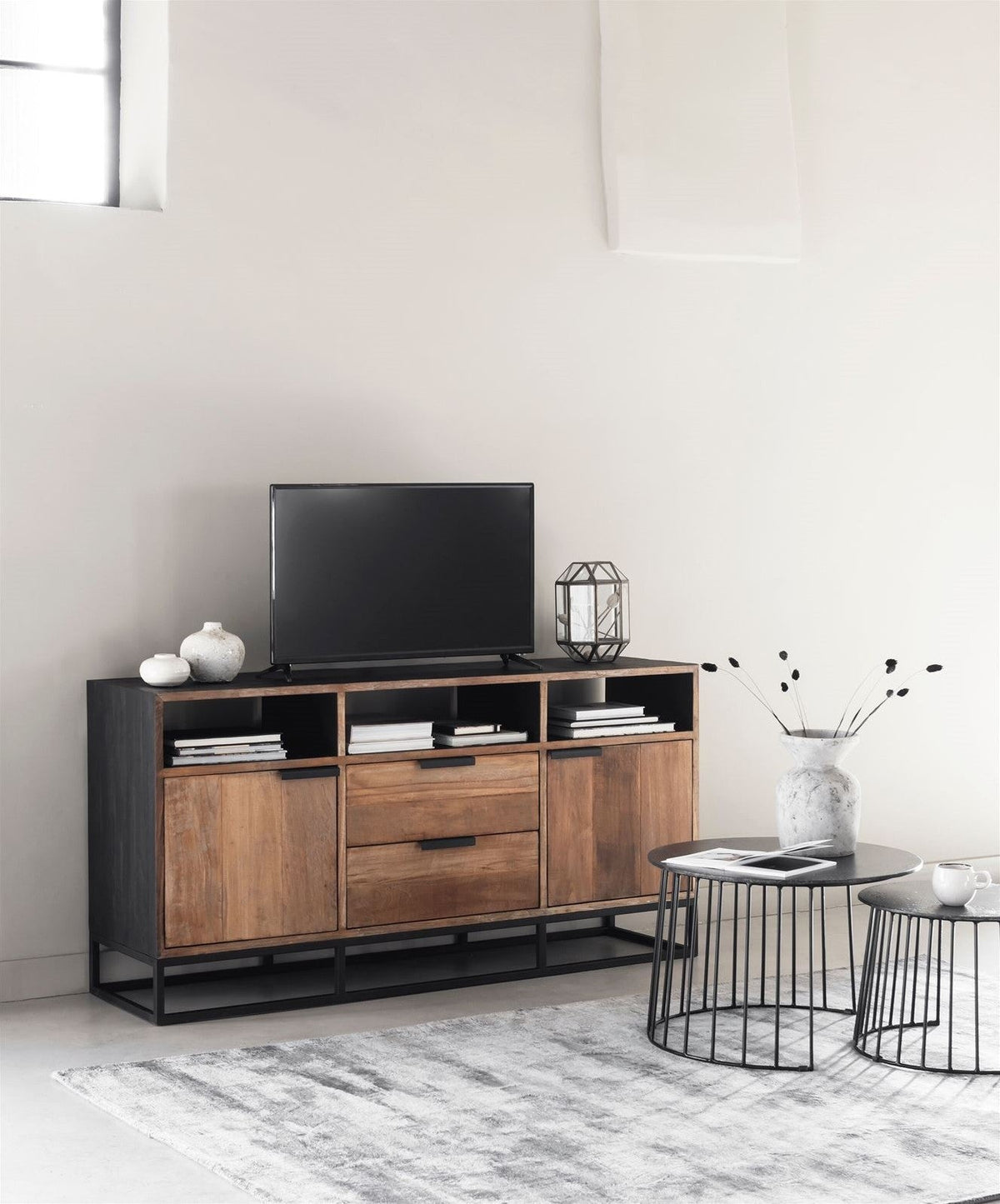 TV Stand Cosmo No.3 High