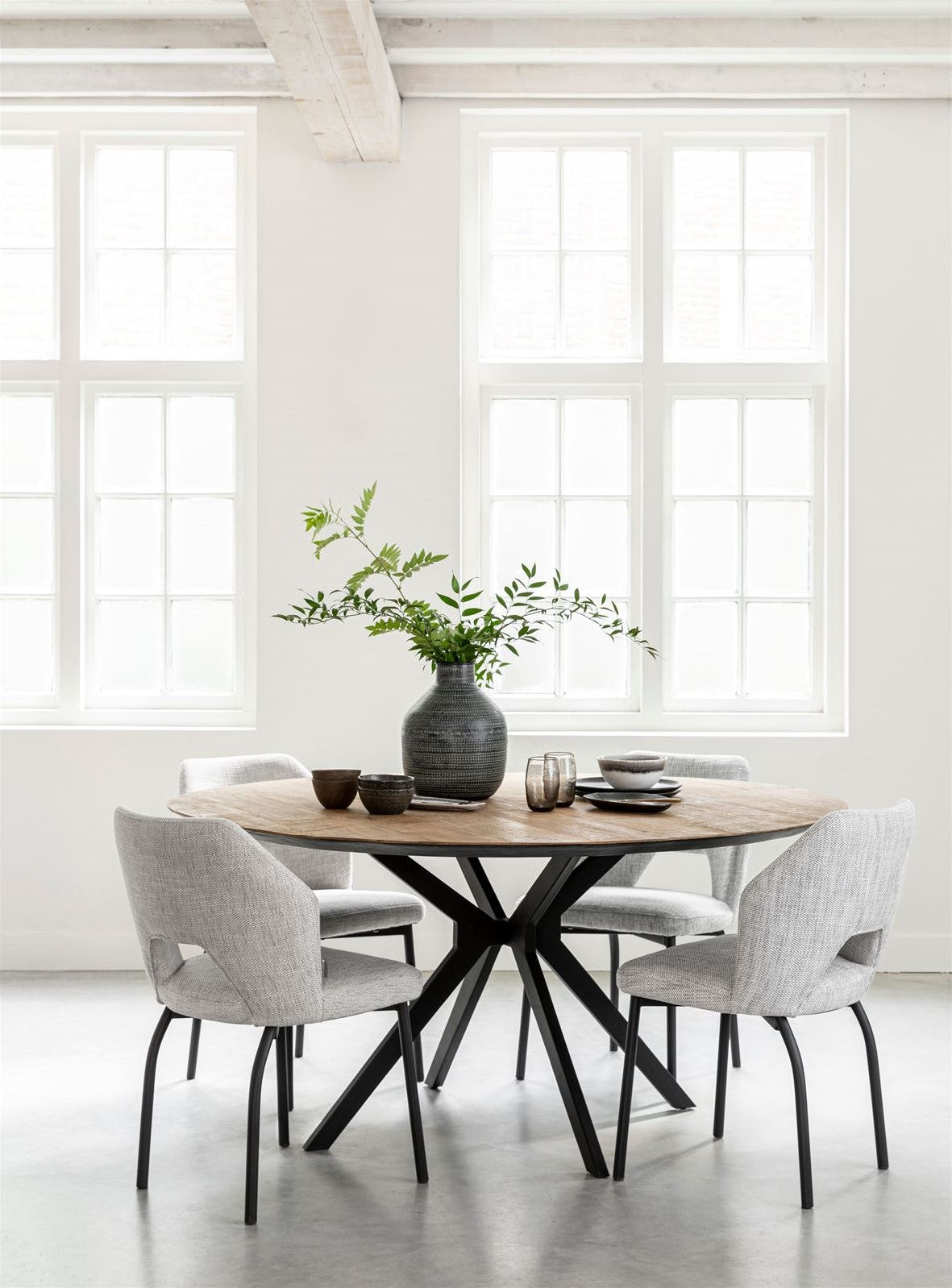 Dining Table Metropole