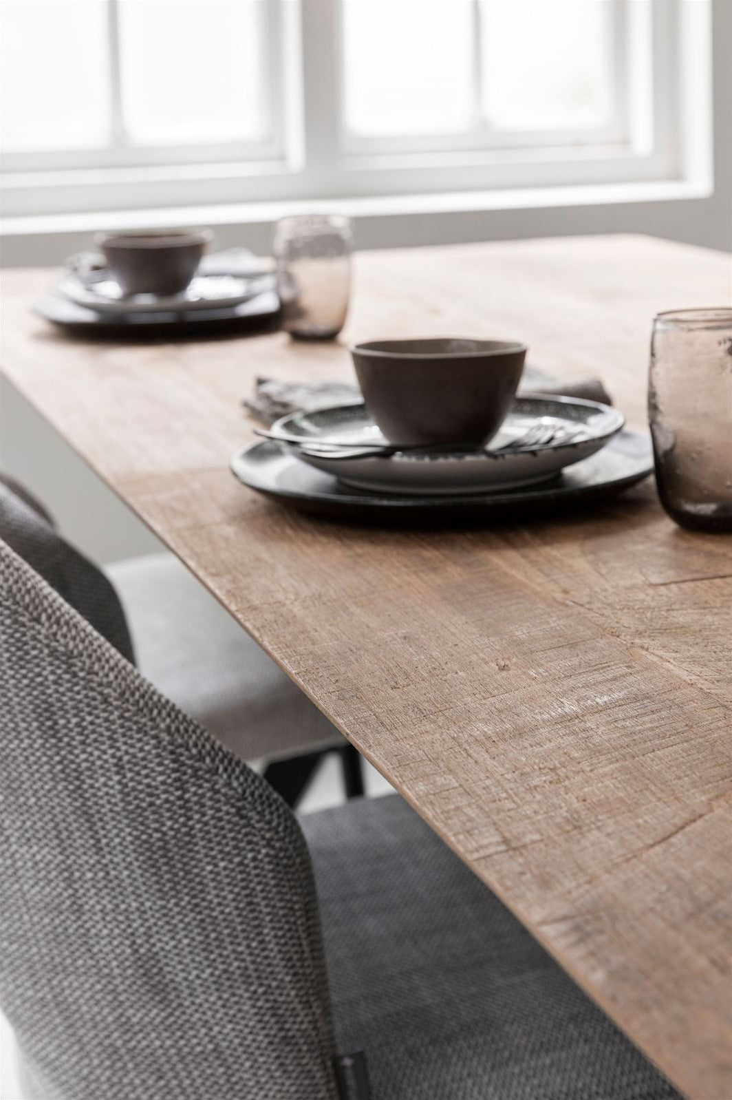 Dining Table Metropole